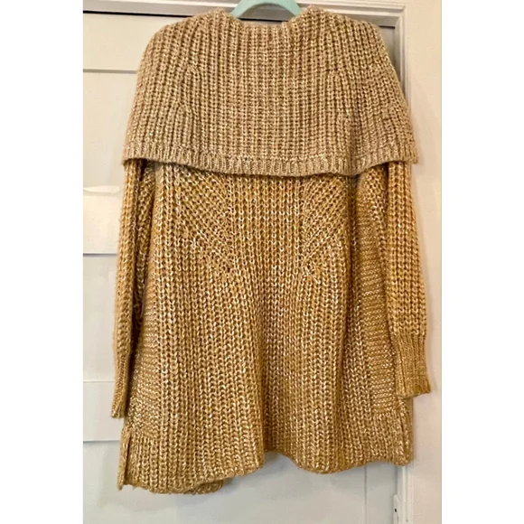 NWT Anthropologie Maeve Ombre Cardigan Sweater M Gold Shimmer Sequins Cape - Picture 2 of 15